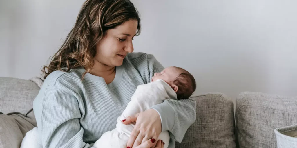 How Do I Identify and Treat Reflux in My Baby? How Do I Identify and Treat Reflux in My Baby?